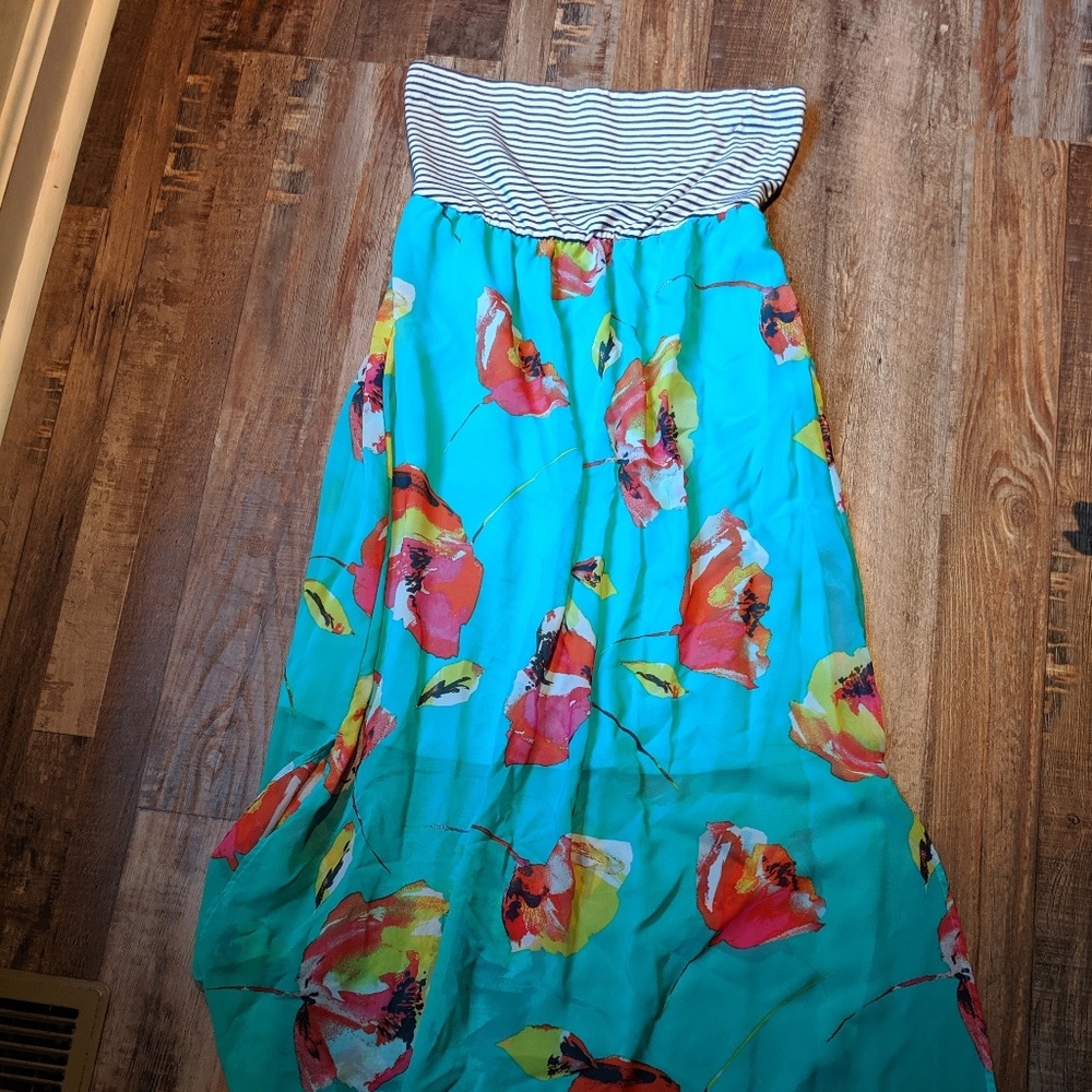 Xhilaratiom strapless maxi dress
